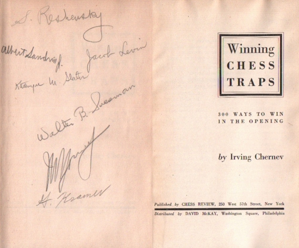 Winning chess traps. 300 ways to win in the opening by Walter B